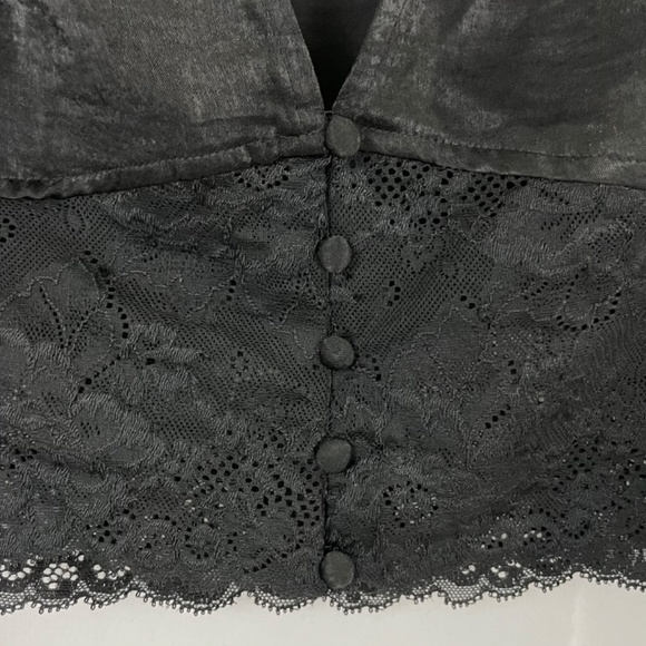 New Bar III Lace Hem V-Neck Balloon Sleeve Crop Top Cropped Blouse Black Size XS - Picture 6 of 16